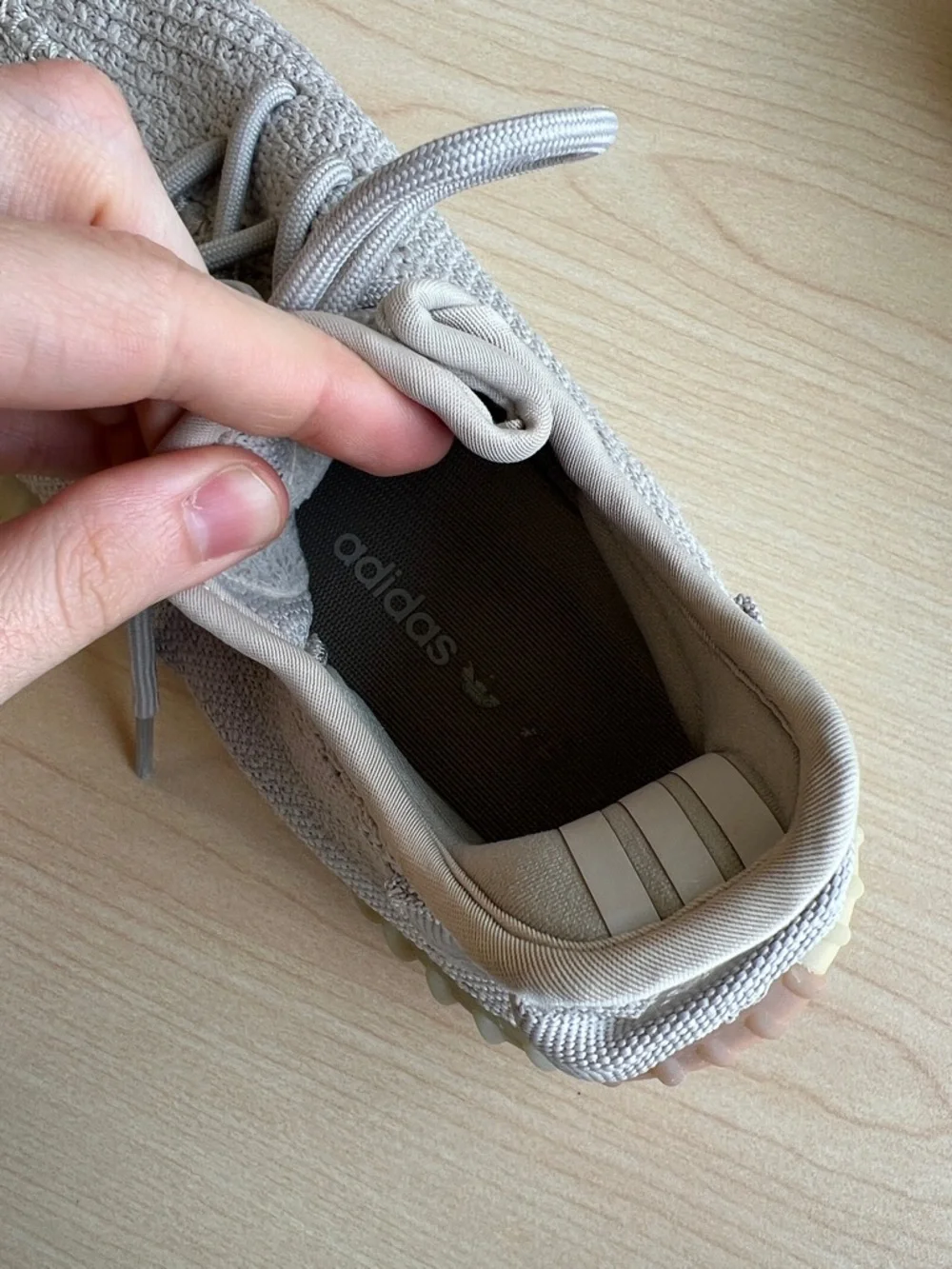YEEZY x Adidas 350 V2 sesame sneakers neutral modern futuristic streetwear 6.5 - Picture 7 of 12